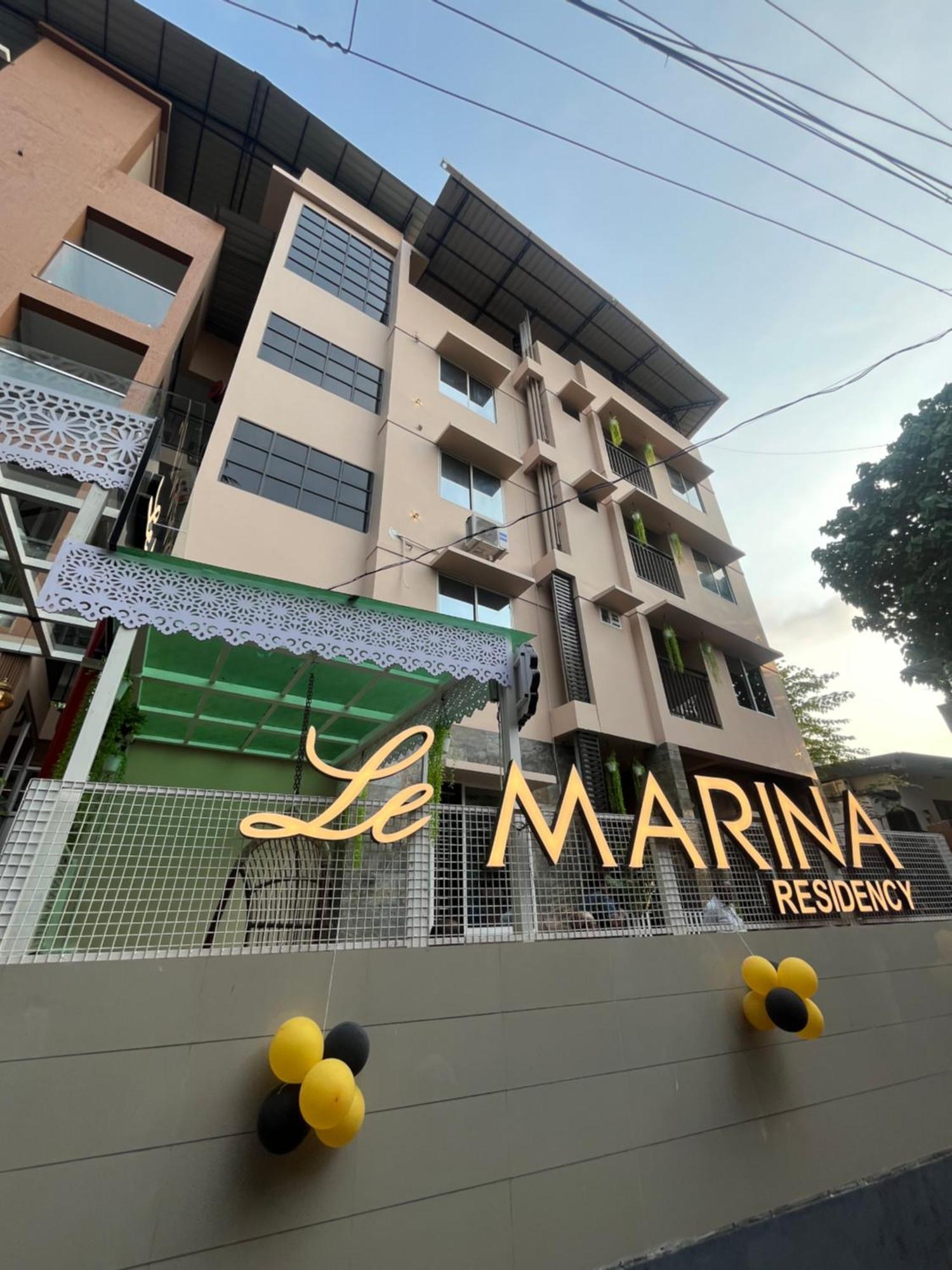 Hotel Le Marina Residency Kozhikode Esterno foto